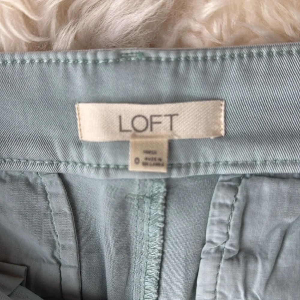 Light Green/Blue Loft Pants, size 0 - Picture 4 of 9